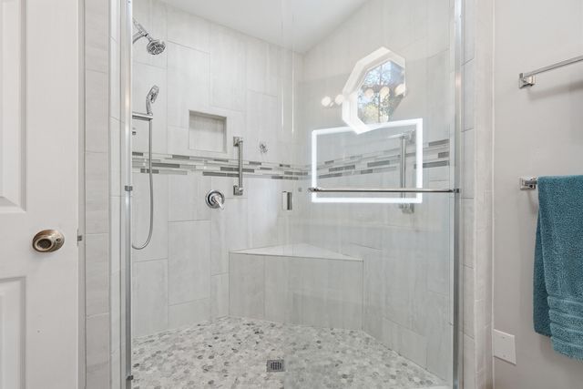 675 Spring Lake Road, Defuniak Springs, FL 32433