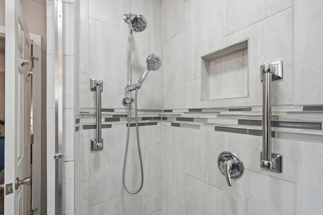 675 Spring Lake Road, Defuniak Springs, FL 32433