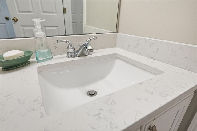 675 Spring Lake Road, Defuniak Springs, FL 32433