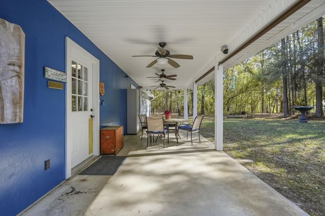 675 Spring Lake Road, Defuniak Springs, FL 32433