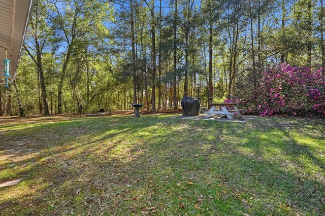 675 Spring Lake Road, Defuniak Springs, FL 32433