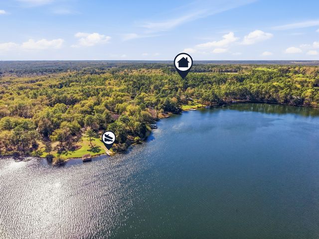 675 Spring Lake Road, Defuniak Springs, FL 32433