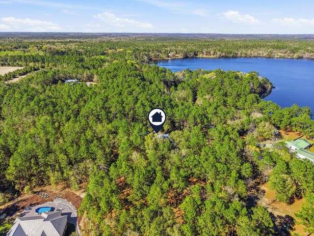 675 Spring Lake Road, Defuniak Springs, FL 32433