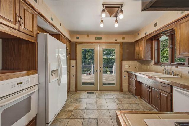2022 W Swanson Court, Muskegon, MI 49444