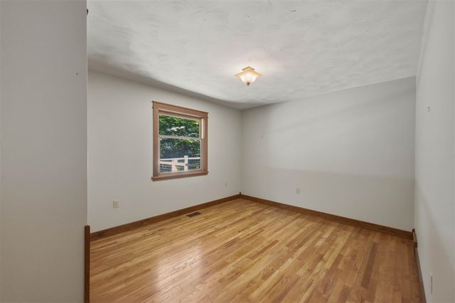 2022 W Swanson Court, Muskegon, MI 49444