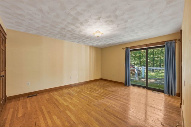 2022 W Swanson Court, Muskegon, MI 49444