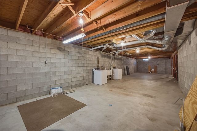 2022 W Swanson Court, Muskegon, MI 49444