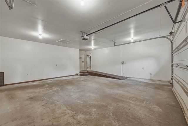 2022 W Swanson Court, Muskegon, MI 49444