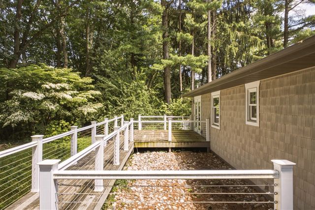 2022 W Swanson Court, Muskegon, MI 49444