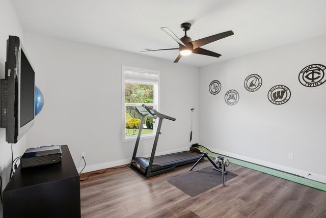 4507 STONE MOUNTAIN PKY, Columbia, MO 65201