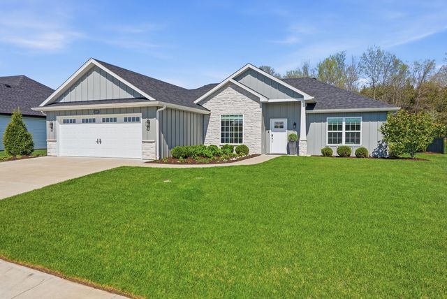 4507 STONE MOUNTAIN PKY, Columbia, MO 65201
