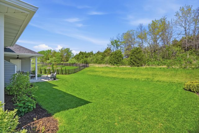 4507 STONE MOUNTAIN PKY, Columbia, MO 65201