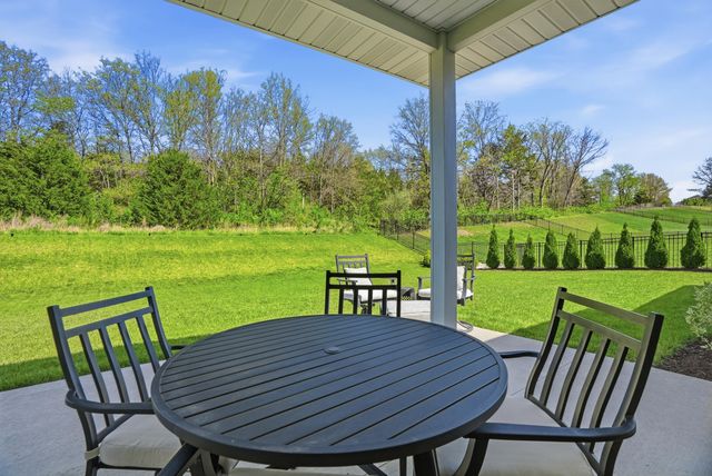 4507 STONE MOUNTAIN PKY, Columbia, MO 65201