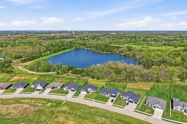 4507 STONE MOUNTAIN PKY, Columbia, MO 65201
