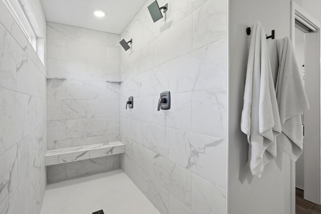 4507 STONE MOUNTAIN PKY, Columbia, MO 65201