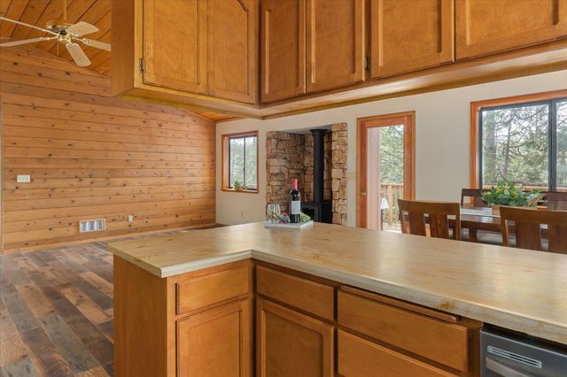 1856 Anna Lee Way, Arnold, CA 95223