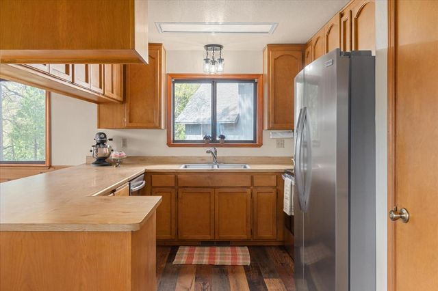 1856 Anna Lee Way, Arnold, CA 95223