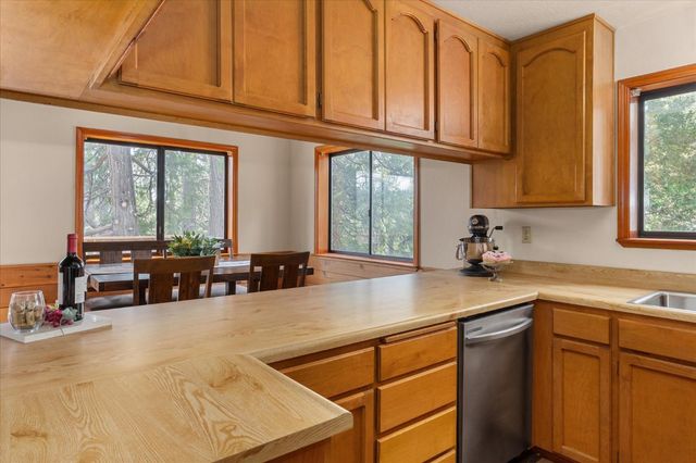 1856 Anna Lee Way, Arnold, CA 95223