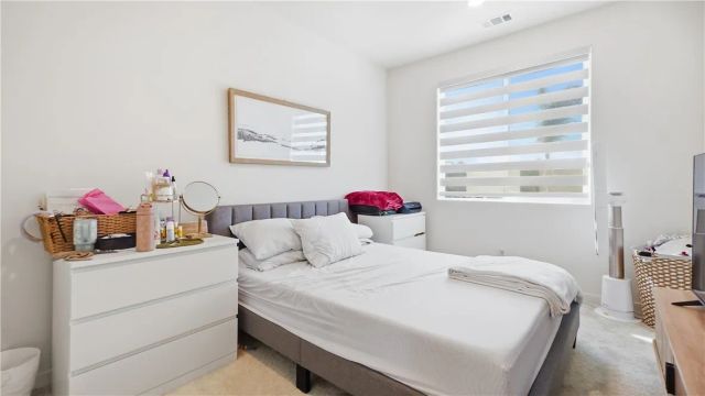 889 Campbell, Pomona, CA 91768