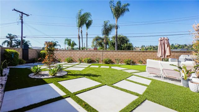 889 Campbell, Pomona, CA 91768