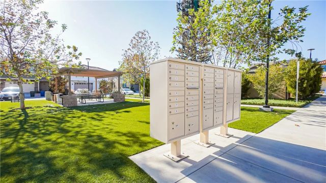 889 Campbell, Pomona, CA 91768