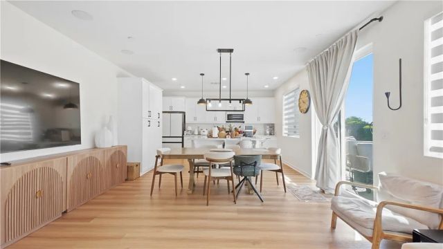 889 Campbell, Pomona, CA 91768