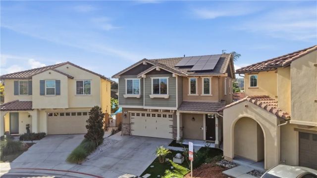 889 Campbell, Pomona, CA 91768