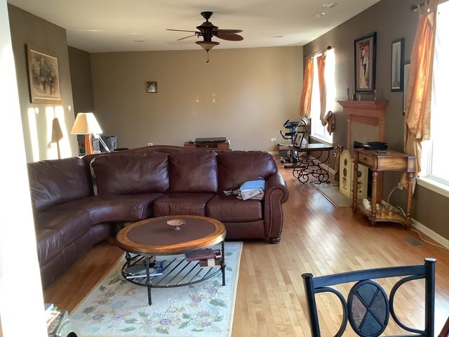2921 Kelly Drive, Elgin, IL 60124