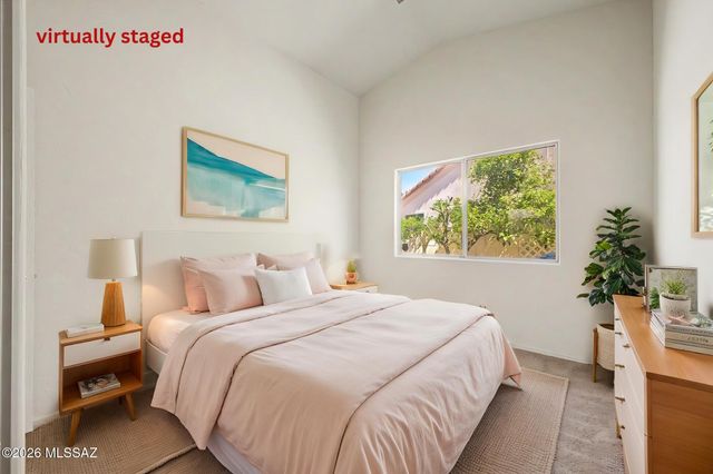 9815 N High Meadow Trail, Tucson, AZ 85742