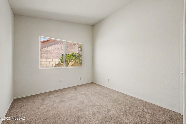 9815 N High Meadow Trail, Tucson, AZ 85742