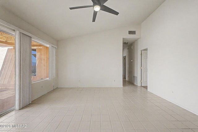 9815 N High Meadow Trail, Tucson, AZ 85742