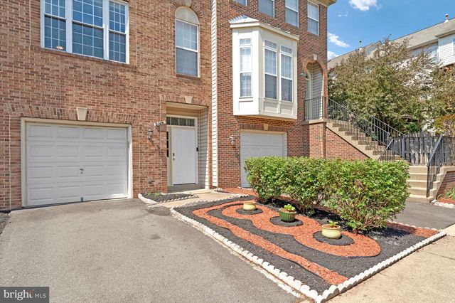 21491 SOUTHERN MAGNOLIA SQ, Sterling, VA 20164