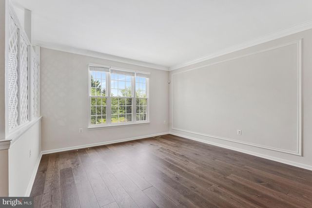 21491 SOUTHERN MAGNOLIA SQ, Sterling, VA 20164