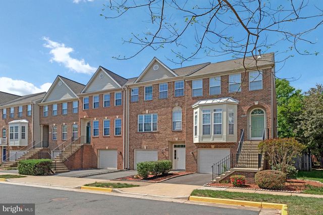 21491 SOUTHERN MAGNOLIA SQ, Sterling, VA 20164