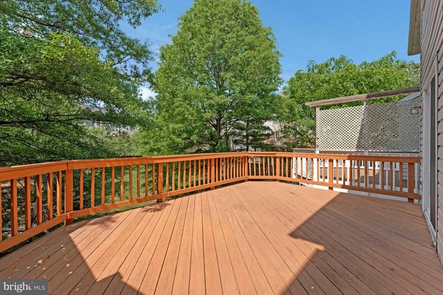 21491 SOUTHERN MAGNOLIA SQ, Sterling, VA 20164