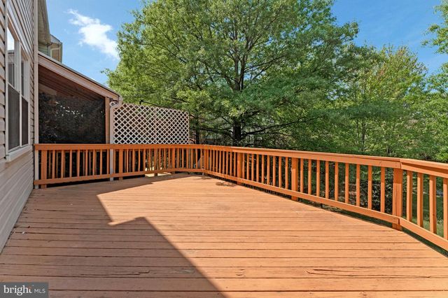 21491 SOUTHERN MAGNOLIA SQ, Sterling, VA 20164