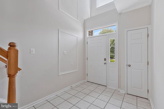 21491 SOUTHERN MAGNOLIA SQ, Sterling, VA 20164
