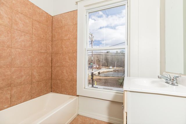 545 & 547 White Mountain Highway, Milton, NH 03851
