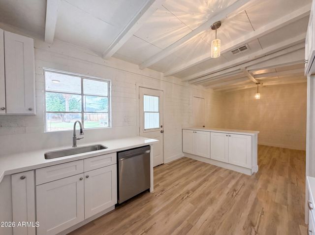 1507 W WIER Avenue, Phoenix, AZ 85041
