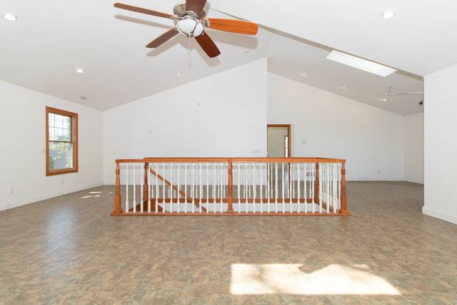 25289 White Owl Lane, Hudson, IL 61748