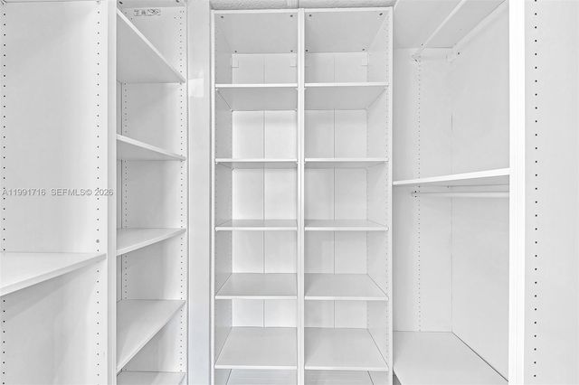 3085 N 36th Ave, Hollywood, FL 33021