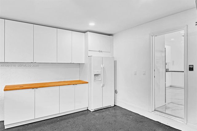 3085 N 36th Ave, Hollywood, FL 33021