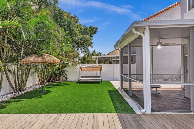 3085 N 36th Ave, Hollywood, FL 33021