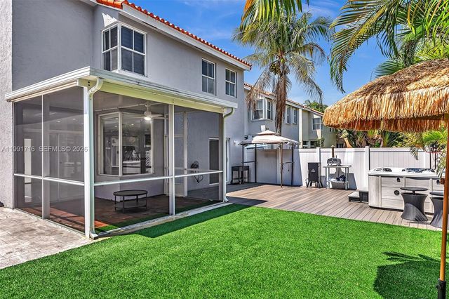 3085 N 36th Ave, Hollywood, FL 33021