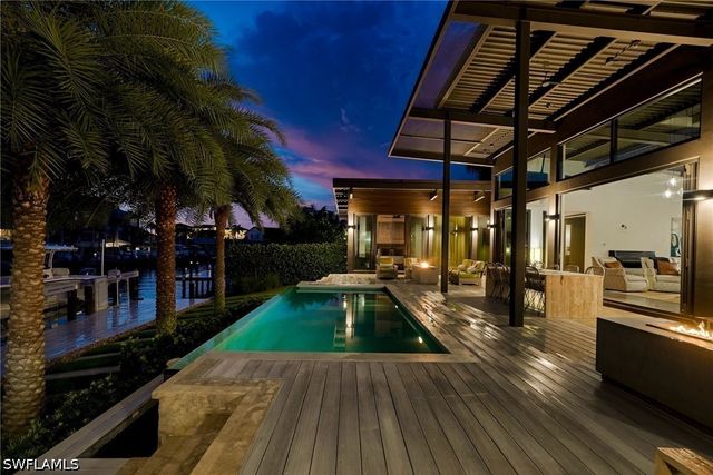 870 Partridge CT, Marco Island, FL 34145