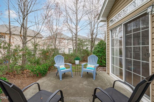4033 Remington Oaks Circle, Cary, NC 27519