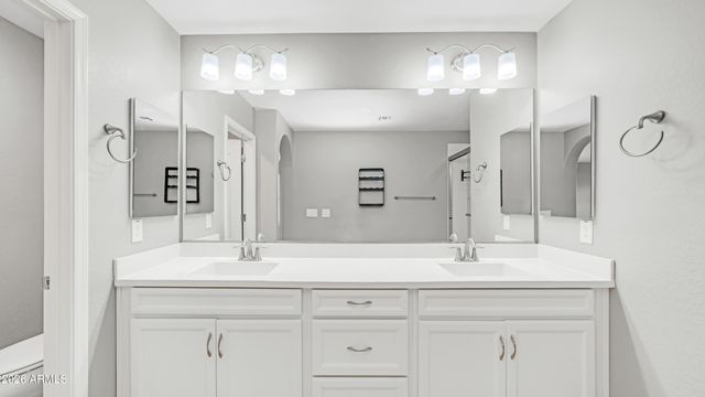 29219 N 123RD Lane, Peoria, AZ 85383