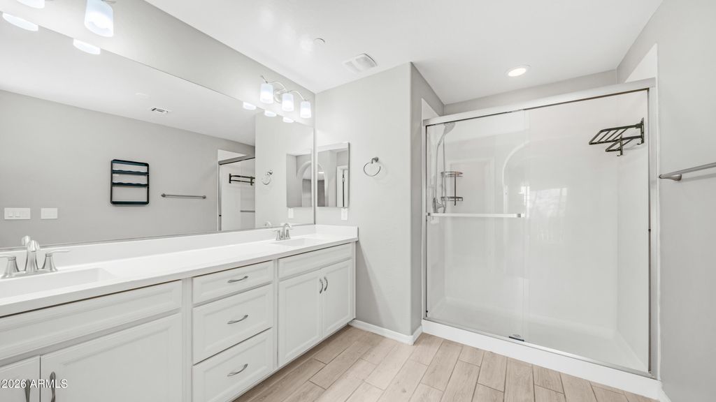 Image 18 of property listing at 29219 N 123RD Lane, Peoria, AZ 85383