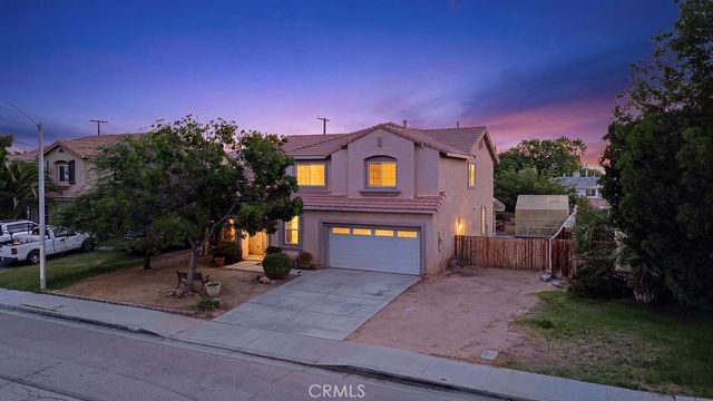 38519 37th E, Palmdale, CA 93550