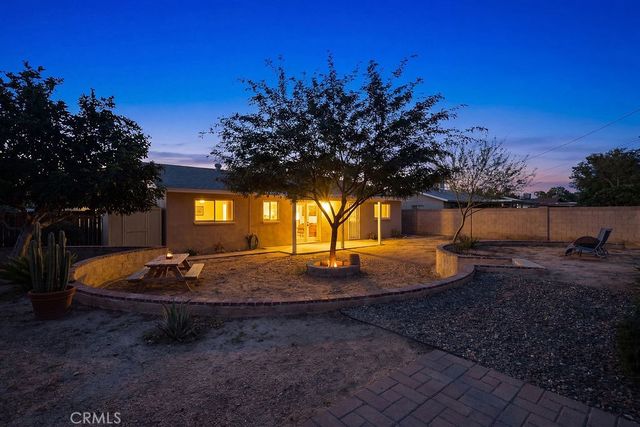 38519 37th E, Palmdale, CA 93550